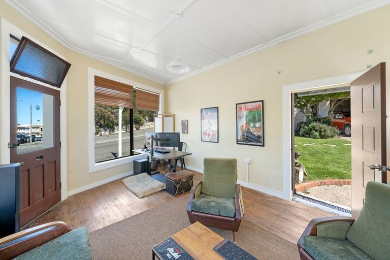 Photo of property in 24 Itchen Street, Oamaru, 9400