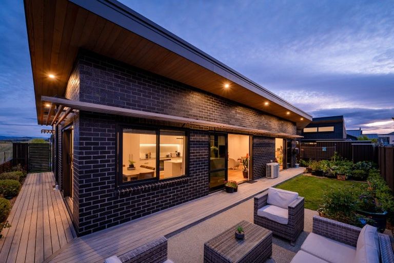 Photo of property in 35 Campbell Road, Wanaka, 9305