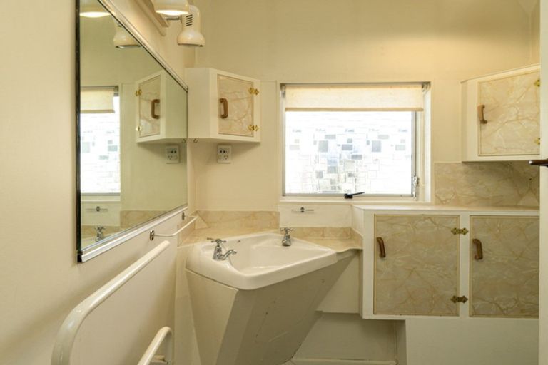 Photo of property in 44c Kenmare Street, Alexandra, 9320