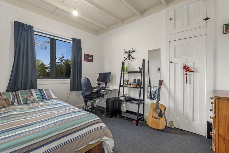 Photo of property in 12 Wade Place, Welcome Bay, Tauranga, 3175