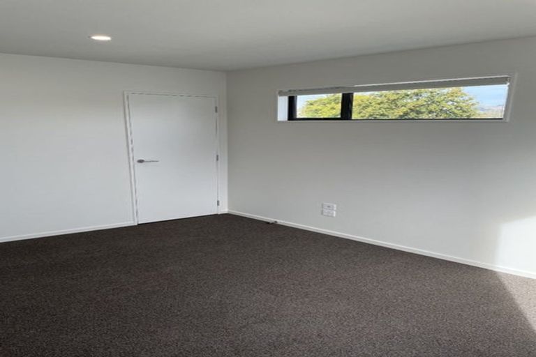 Photo of property in 2/112 Burke Street, Sydenham, Christchurch, 8023