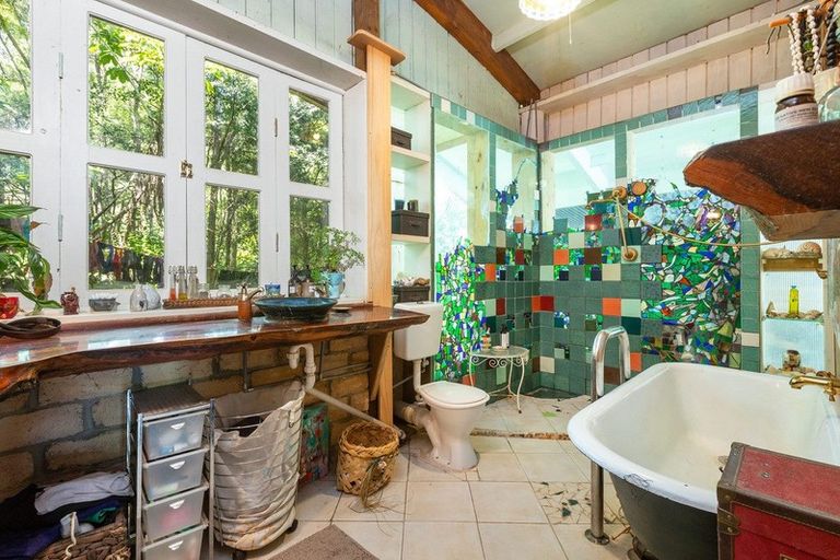 Photo of property in 950 Matakana Valley Road, Whangaripo, Wellsford, 0972