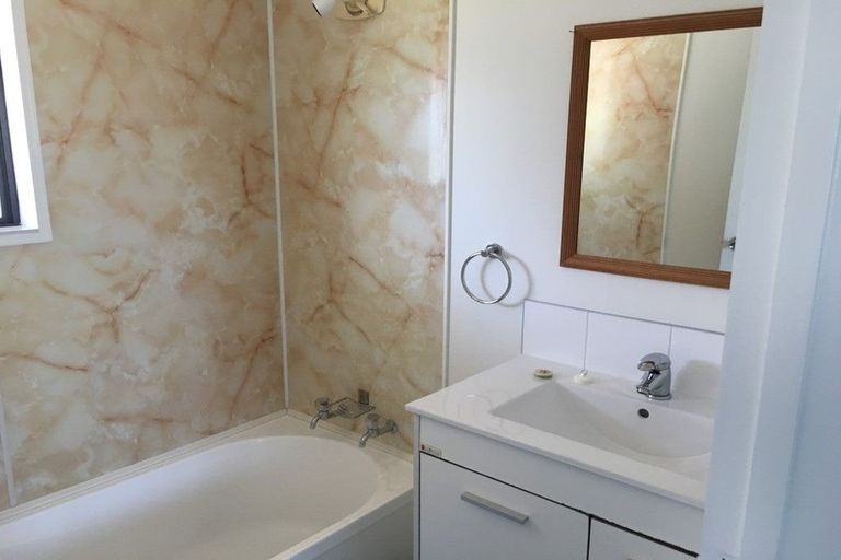 Photo of property in 33a Hartford Avenue, Papamoa Beach, Papamoa, 3118