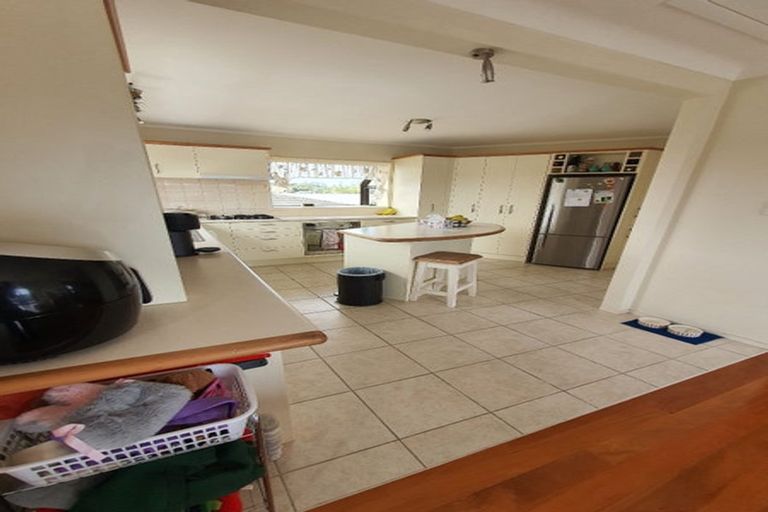 Photo of property in 227 Bucklands Beach Road, Bucklands Beach, Auckland, 2012
