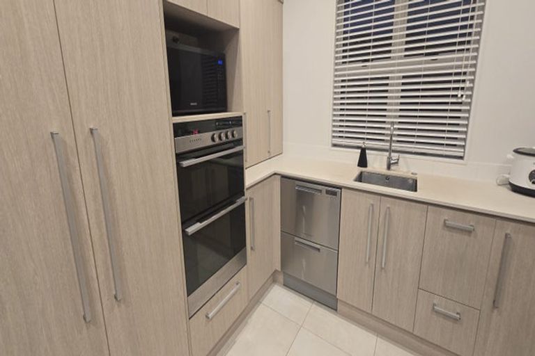 Photo of property in 58 Matairangi Avenue, Totara Heights, Auckland, 2105