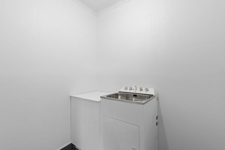 Photo of property in 6 Ranfurly Street, Waitara, 4320