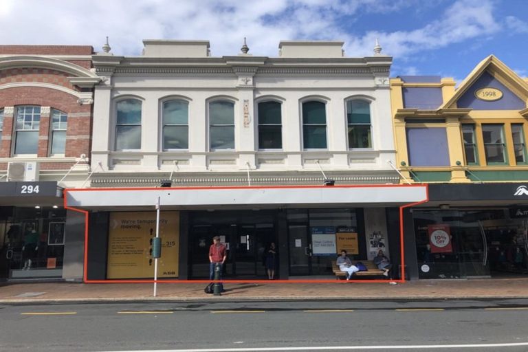 Photo of property in 290 George Street, Stokes Valley, Lower Hutt, 5019