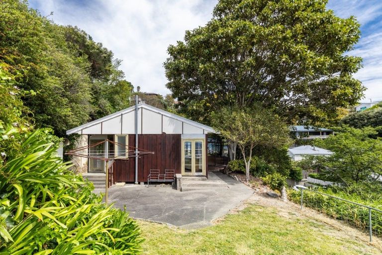 Photo of property in 8 Goldsmith Road, Hospital Hill, Napier, 4110