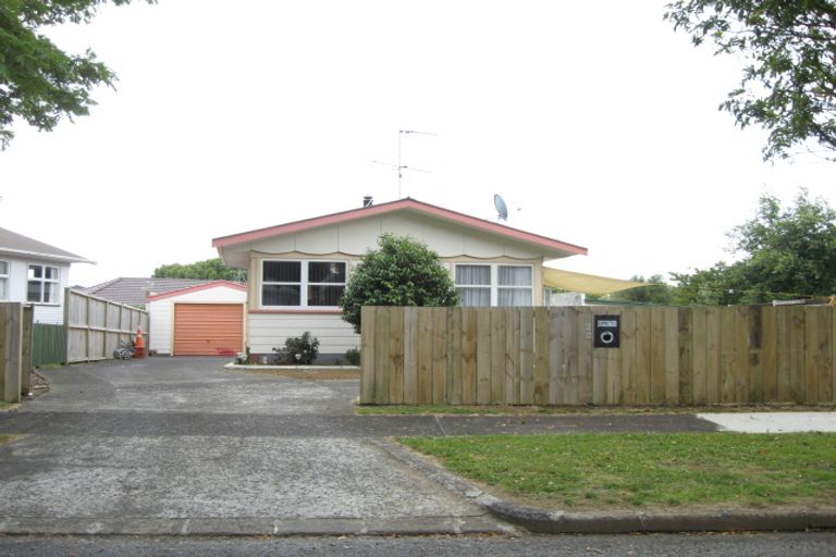 Photo of property in 20 London Street, Pukekohe, 2120