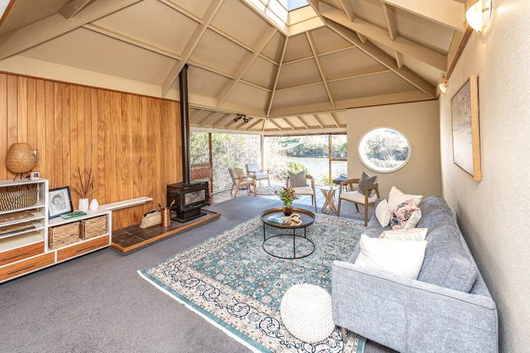 Photo of property in 9 Riverbank Road, Okoia, Whanganui, 4573
