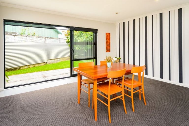 Photo of property in 12a Conway Place, Terrace End, Palmerston North, 4410