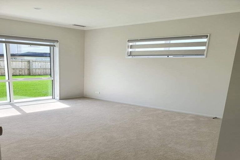 Photo of property in 22 Nightingale Road, Flat Bush, Auckland, 2019