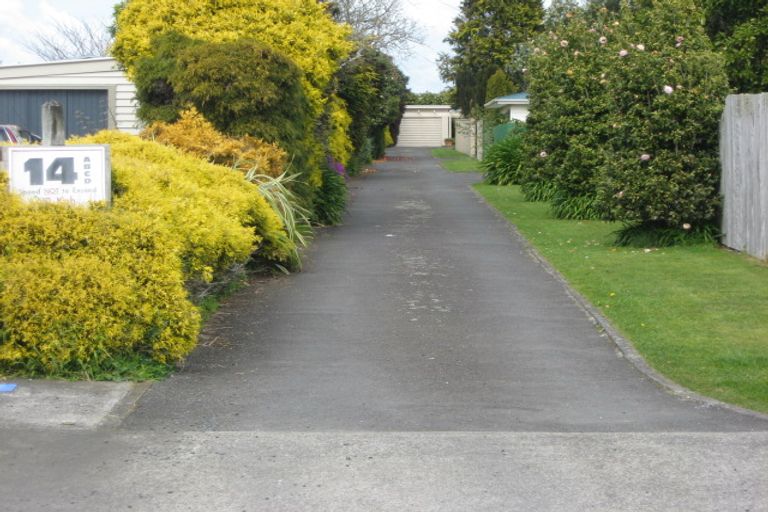 Photo of property in 14a Saxton Road, Upper Vogeltown, New Plymouth, 4310