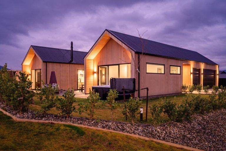 Photo of property in Northlake, 14 Hawkdun Place, Wanaka, 9305