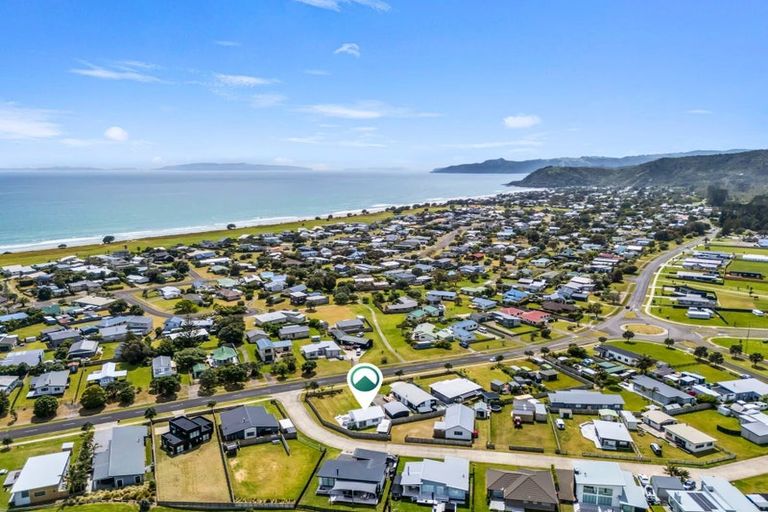 Photo of property in 419 Matarangi Drive, Matarangi, Whitianga, 3592