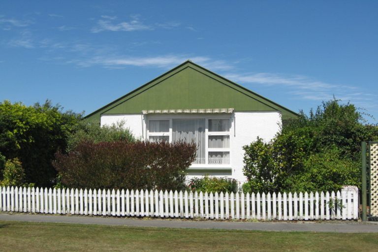 Photo of property in 11 Leistrella Road, Hoon Hay, Christchurch, 8025