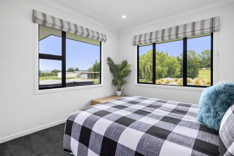 Photo of property in 34 Tara Hills Drive, North Taieri, Mosgiel, 9092