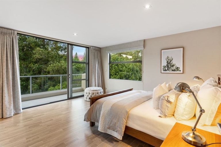 Photo of property in 14 Kahikatea Close, Campbells Bay, Auckland, 0630