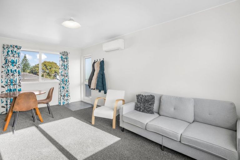 Photo of property in 40a Leighton Avenue, Waiwhetu, Lower Hutt, 5010