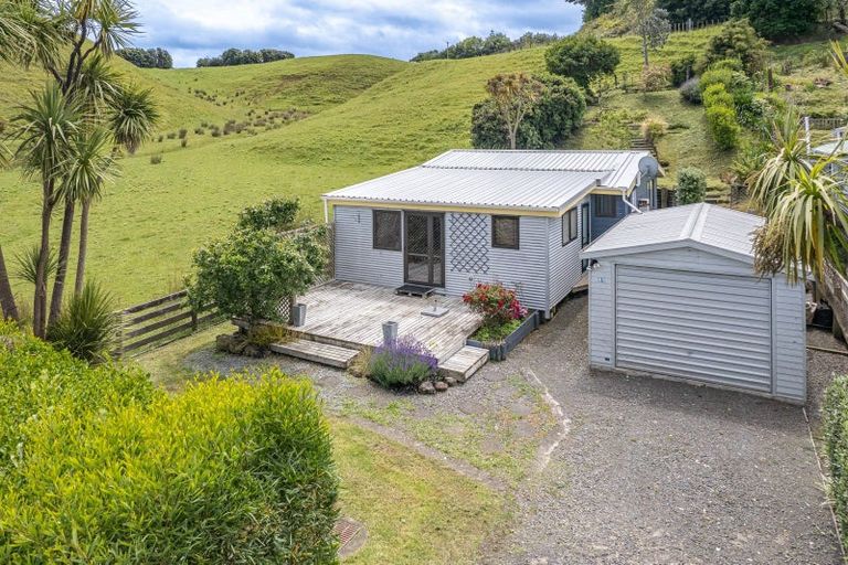 Photo of property in 89-91 Mowhanau Drive, Kai Iwi, Whanganui, 4574