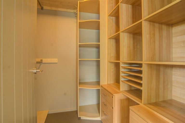 Photo of property in 19 Burns Street, Milton, 9220