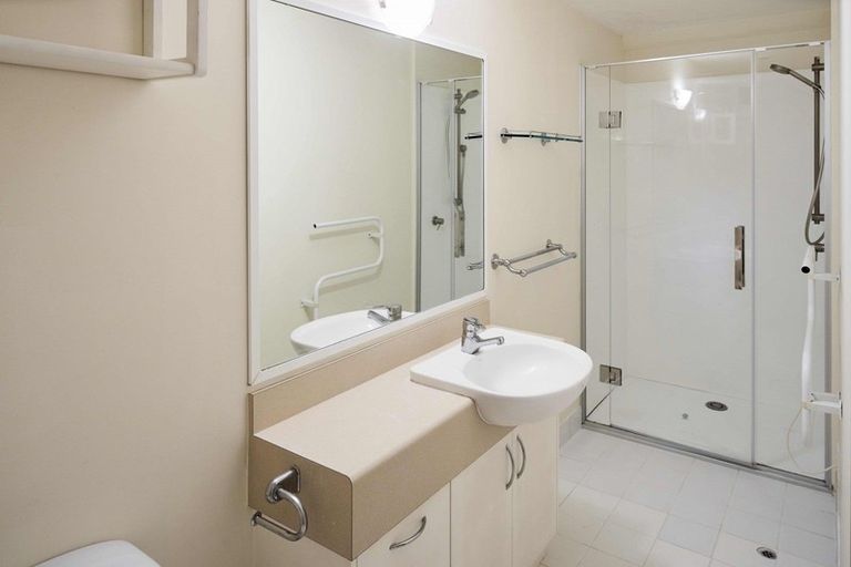 Photo of property in Whitmore Apartments, 1c/7 Stout Street, Wellington Central, Wellington, 6011