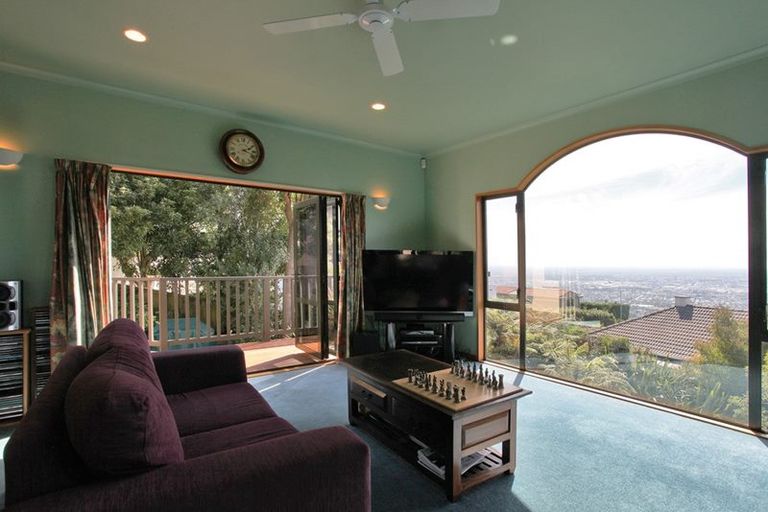 Photo of property in 33 Harry Ell Drive, Cashmere, Christchurch, 8022