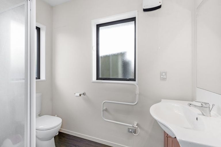 Photo of property in 10 Greenan Place, Doyleston, 7683