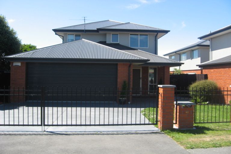 Photo of property in 41 Walton Street, Sydenham, Christchurch, 8023
