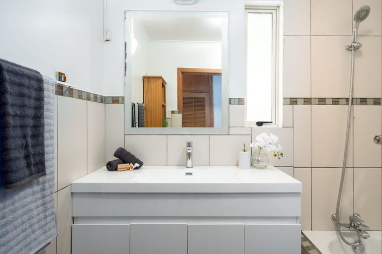 Photo of property in 474 Omokoroa Road, Makara, Wellington, 6972