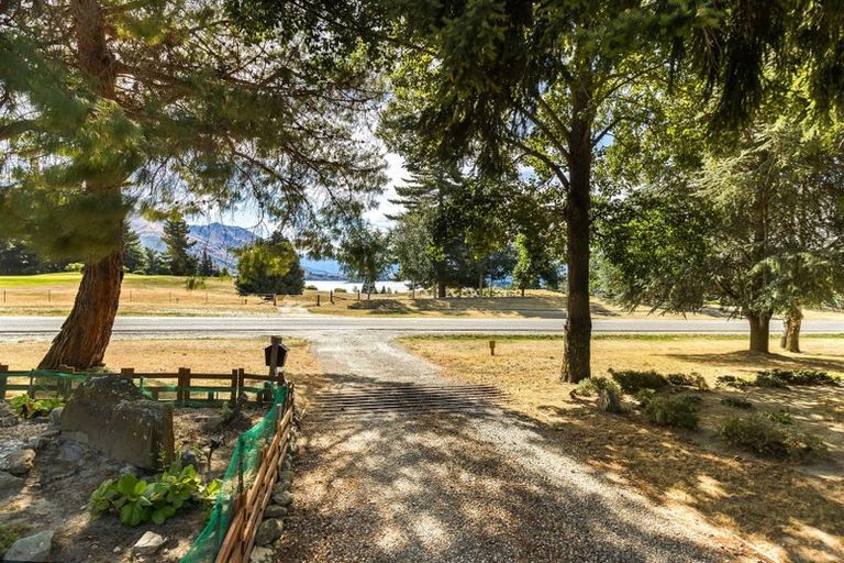 Photo of property in 56 Golf Course Road, Wanaka, 9305