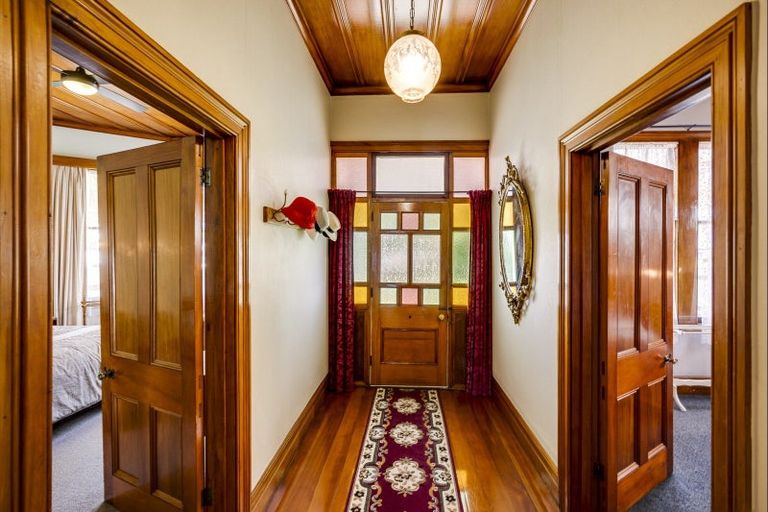 Photo of property in 11 Nelson Crescent, Napier South, Napier, 4110