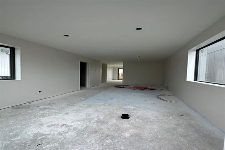 Photo of property in 125a Grove Road, Papakura, 2110