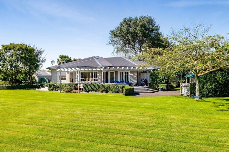 Photo of property in 1048 Normanby Road, Manaia, Hawera, 4678