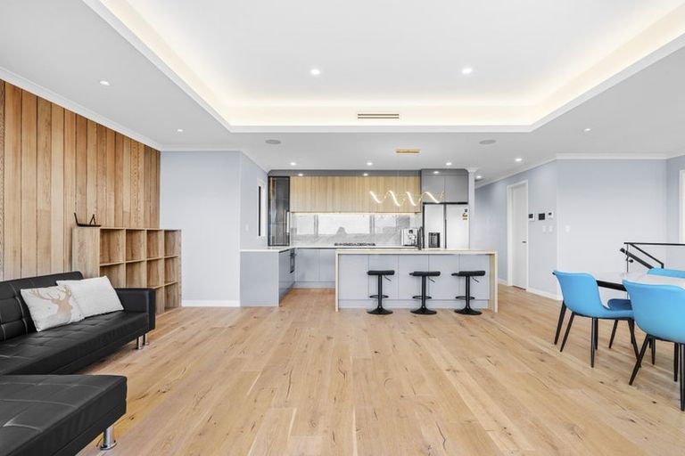 Photo of property in 49 Kumukumu Road, Long Bay, Auckland, 0630