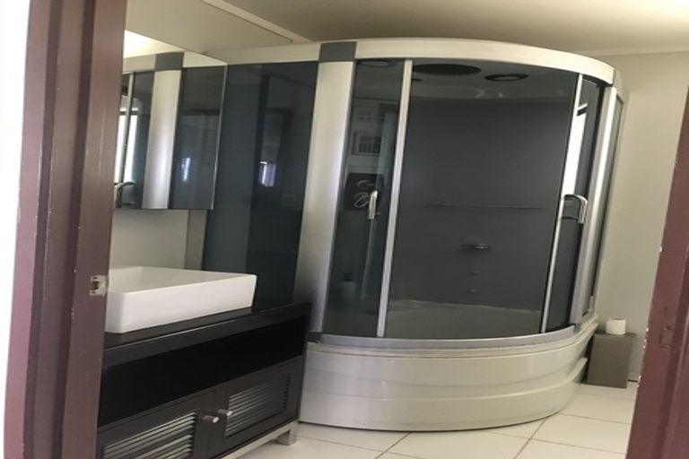 Photo of property in 7 Emily Lane, Greenhithe, Auckland, 0632