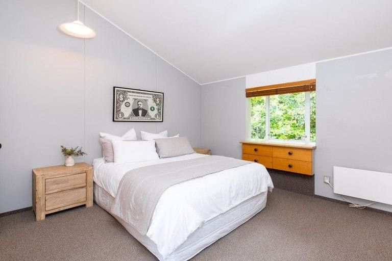 Photo of property in 138 Te Mata Road, Havelock North, 4130