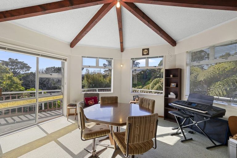 Photo of property in 10a Burns Street, Westown, New Plymouth, 4310