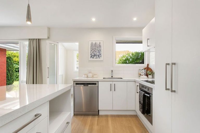 Photo of property in 24a Stratford Street, Merivale, Christchurch, 8014