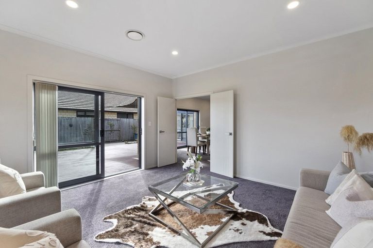 Photo of property in 20 Sirius Crescent, Rototuna North, Hamilton, 3210