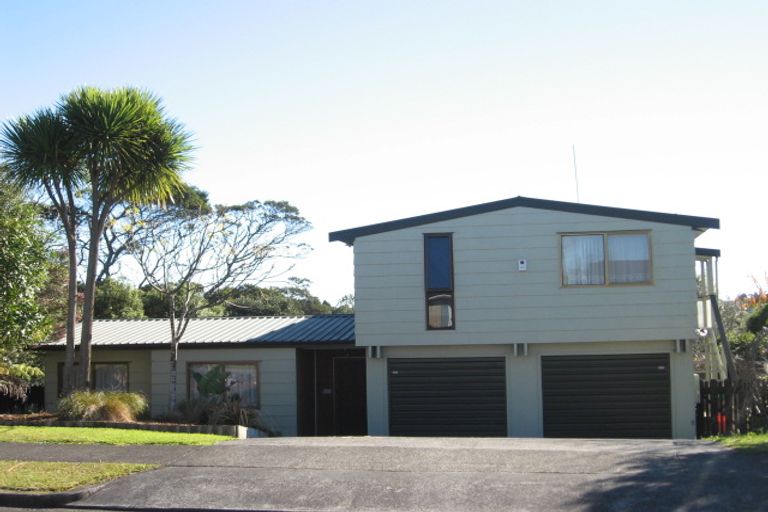 Photo of property in 27 Bluewater Place, Wattle Downs, Auckland, 2103