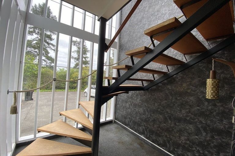 Photo of property in 12 Lovat Street, Havelock North, 4130