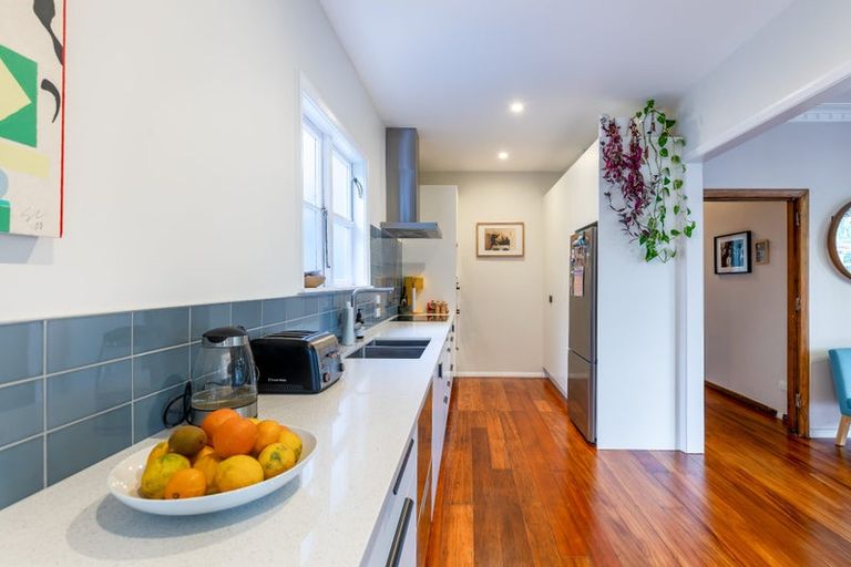 Photo of property in 8 Barrister Avenue, Mount Roskill, Auckland, 1042