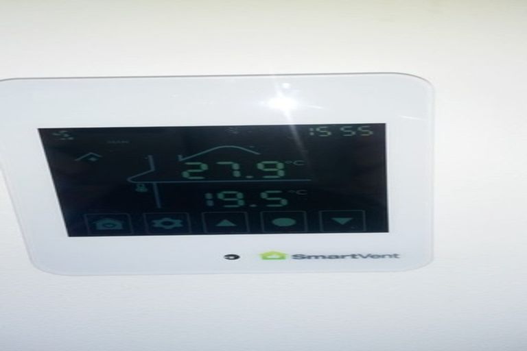 Photo of property in 100 Main South Road, Green Island, Dunedin, 9018