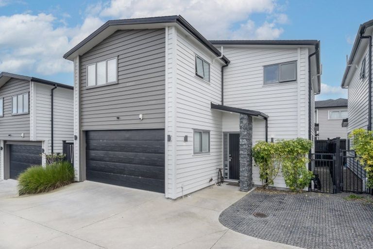 Photo of property in 49c Elliot Street, Howick, Auckland, 2014