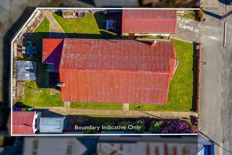 Photo of property in 49 Shearman Street, Waimate, 7924