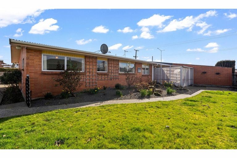 Photo of property in 11 Bainfield Road, Waikiwi, Invercargill, 9810