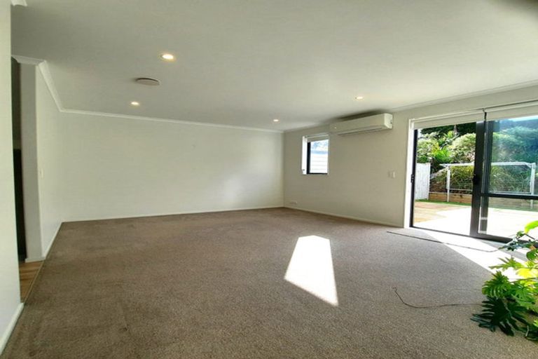 Photo of property in 22 Matairangi Avenue, Totara Heights, Auckland, 2105