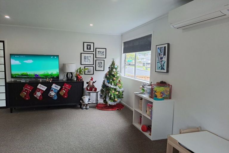 Photo of property in 48 Salamanca Road, Sunnynook, Auckland, 0620