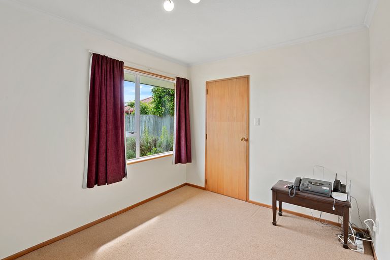 Photo of property in 107 Reynolds Avenue, Bishopdale, Christchurch, 8053